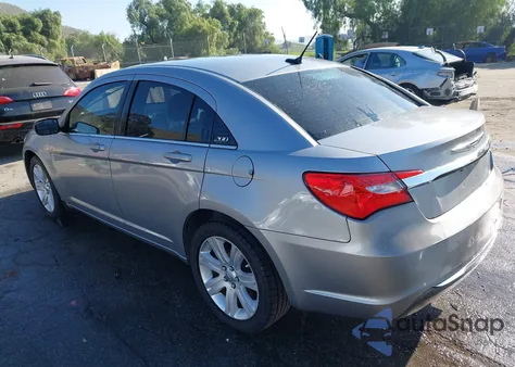 2013 Chrysler 200 Lx из США, поврежденный, VIN 1C3CCBAB7DN670139